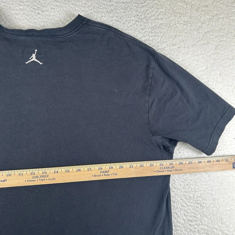 Jordan Shirt Mens XL Black Jamming Frequency Air Jordan 23 Nike Graphic Tee